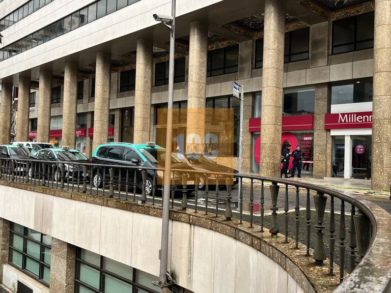 Commercial for Rent in Cedofeita, Santo Ildefonso, Sé, Miragaia, São Nicolau E Vitória, Porto 17