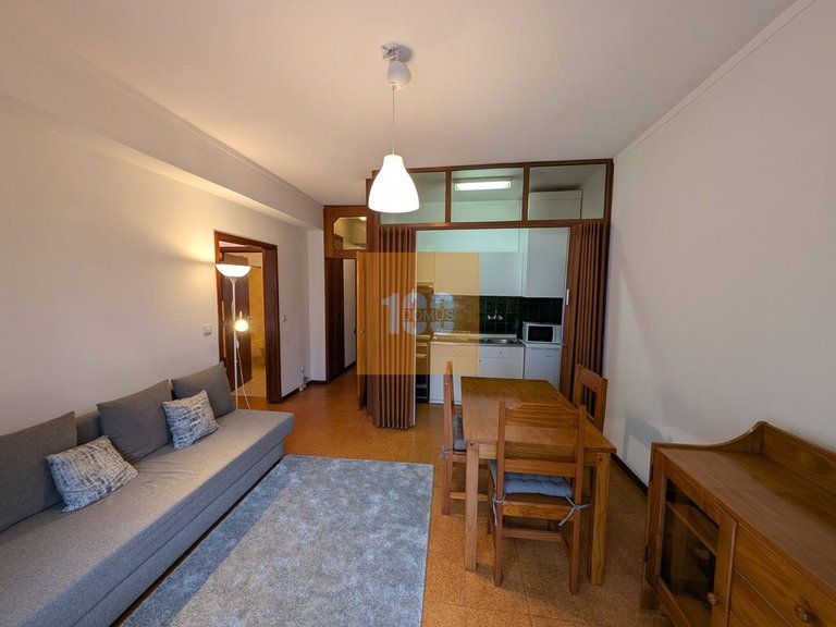 Apartment for Rent in Lordelo Do Ouro E Massarelos, Porto 3