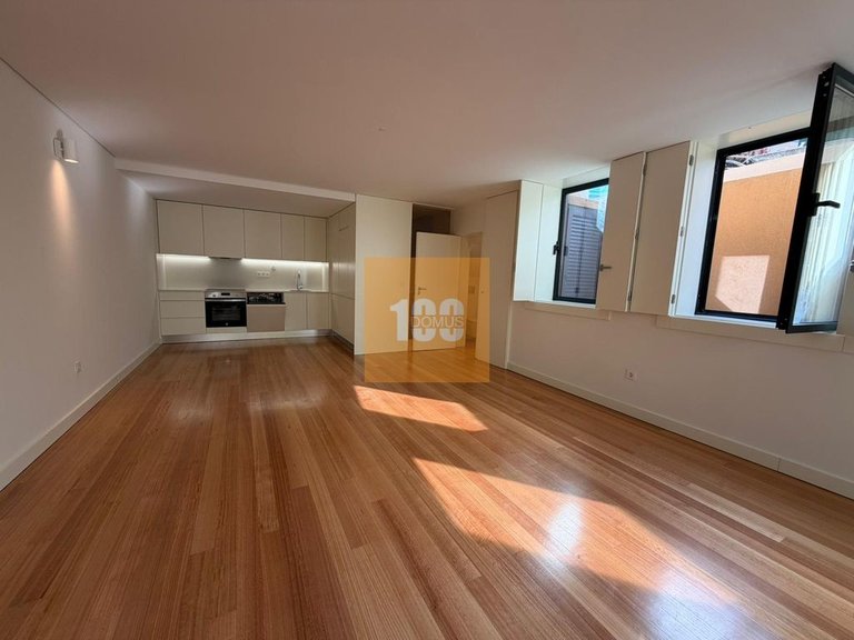 Town House for Sale in Matosinhos, Porto 12