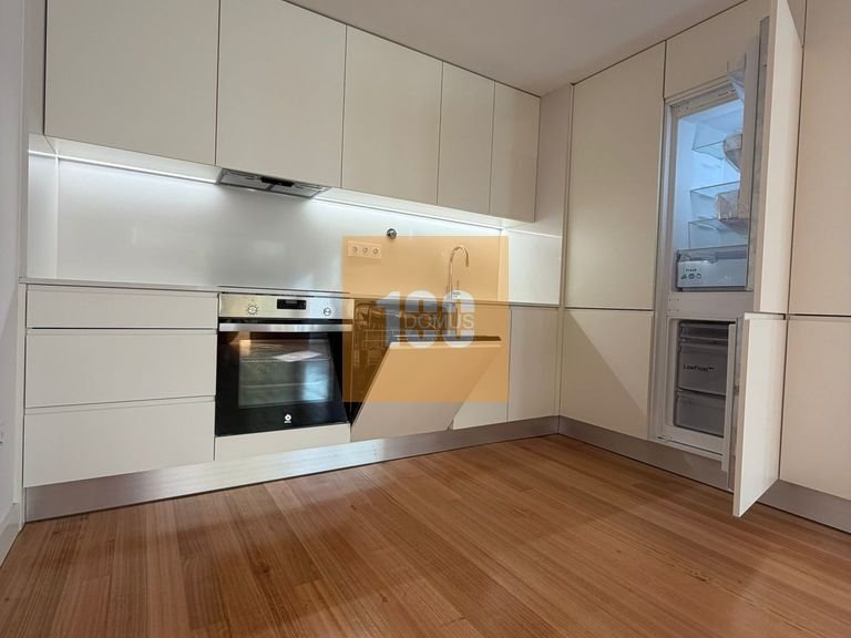 Town House for Sale in Matosinhos, Porto 15