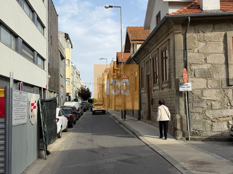 Town House for Sale in Matosinhos, Porto 33