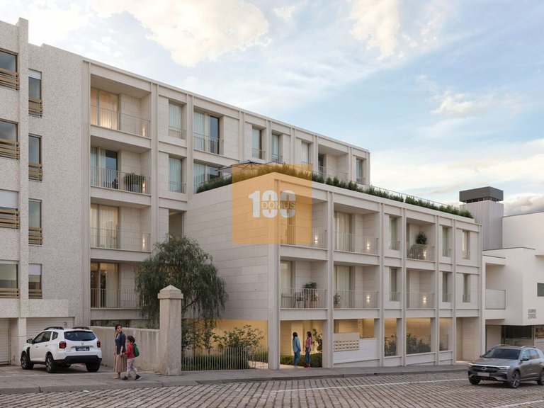 Apartment for Sale in Cedofeita, Santo Ildefonso, Sé, Miragaia, São Nicolau E Vitória, Porto 2