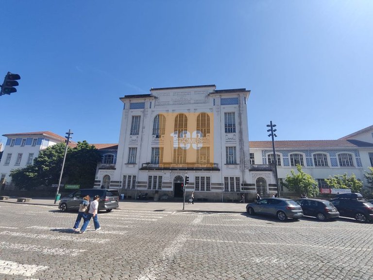 Apartment for Sale in Cedofeita, Santo Ildefonso, Sé, Miragaia, São Nicolau E Vitória, Porto 32