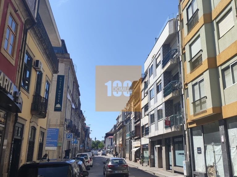 Apartment for Sale in Cedofeita, Santo Ildefonso, Sé, Miragaia, São Nicolau E Vitória, Porto 36