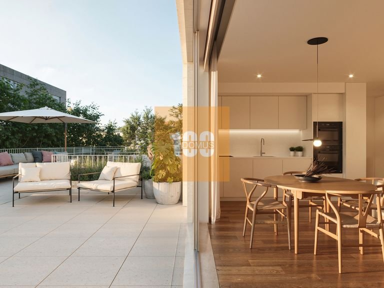 Apartment for Sale in Cedofeita, Santo Ildefonso, Sé, Miragaia, São Nicolau E Vitória, Porto 9