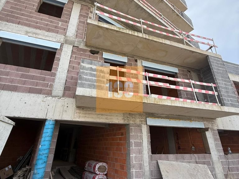 Apartment for Sale in São Mamede De Infesta, Porto 24