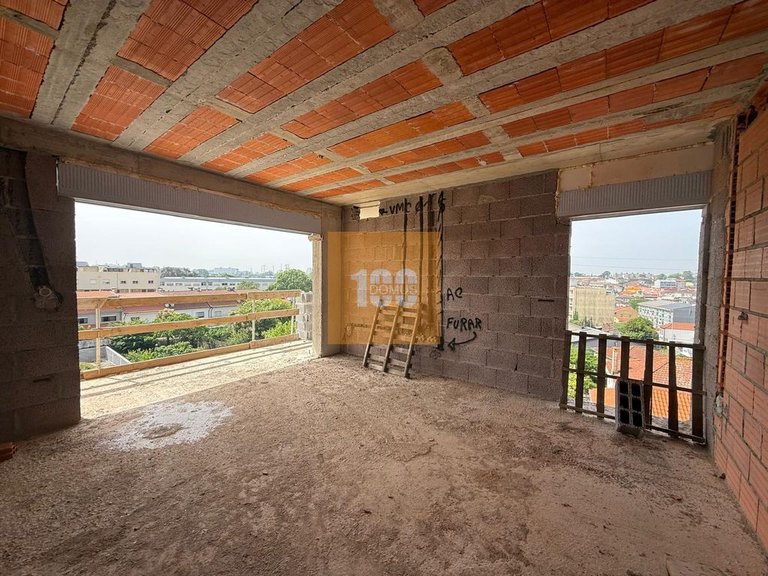Apartment for Sale in São Mamede De Infesta, Porto 1
