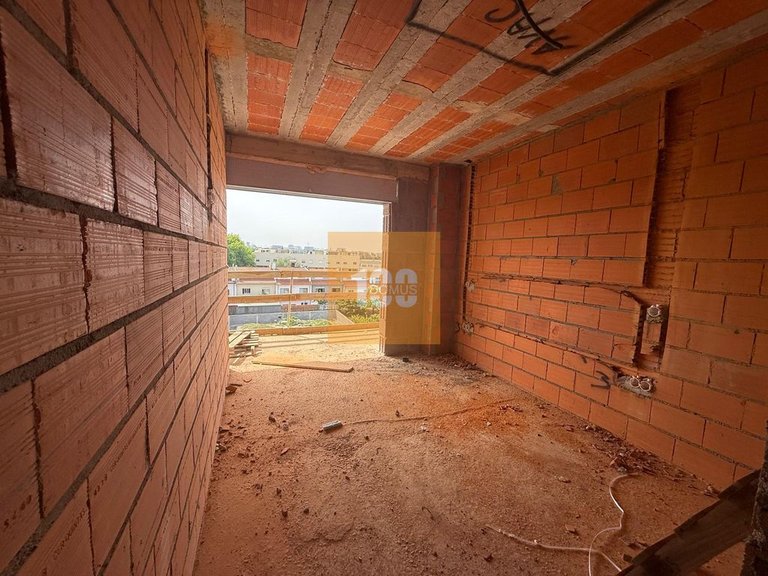 Apartment for Sale in São Mamede De Infesta, Porto 11