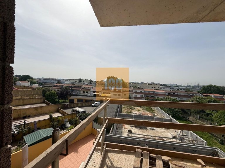 Apartment for Sale in São Mamede De Infesta, Porto 14