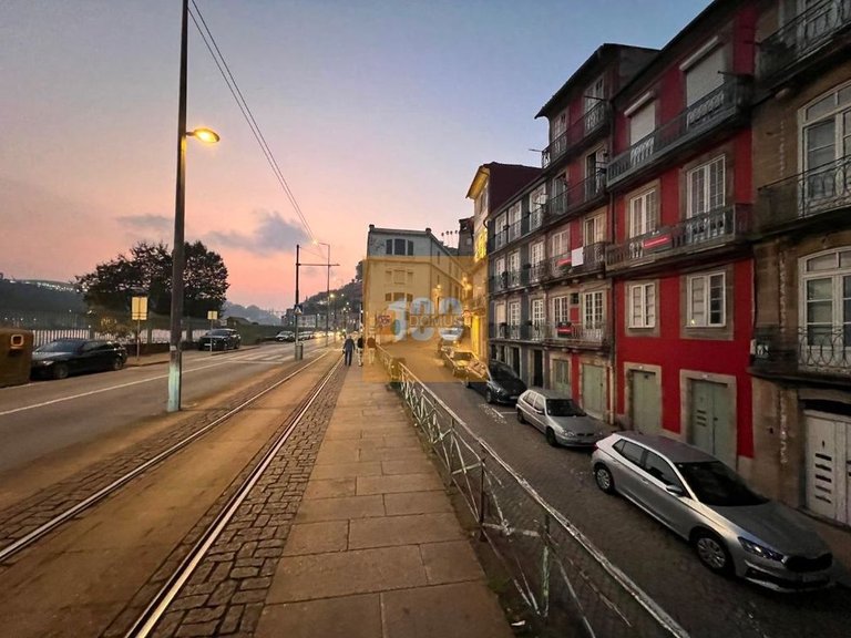 Commercial for Sale in Cedofeita, Santo Ildefonso, Sé, Miragaia, São Nicolau E Vitória, Porto 19