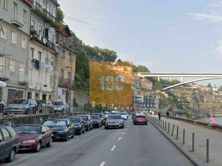 Commercial for Sale in Cedofeita, Santo Ildefonso, Sé, Miragaia, São Nicolau E Vitória, Porto 36