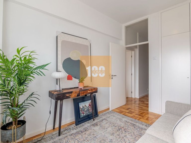 Apartment for Sale in Cedofeita, Santo Ildefonso, Sé, Miragaia, São Nicolau E Vitória, Porto 23