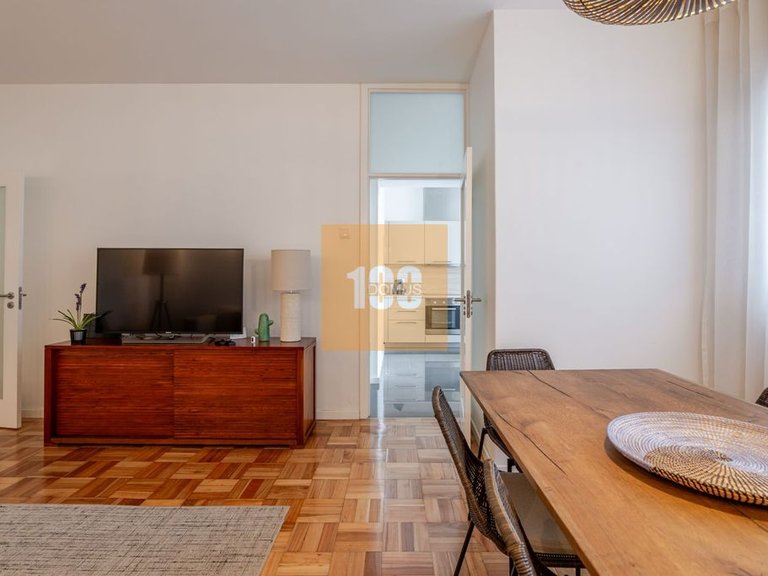 Apartment for Sale in Cedofeita, Santo Ildefonso, Sé, Miragaia, São Nicolau E Vitória, Porto 8