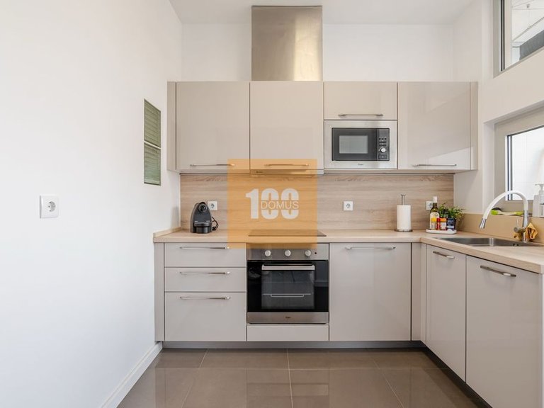 Apartment for Sale in Cedofeita, Santo Ildefonso, Sé, Miragaia, São Nicolau E Vitória, Porto 10
