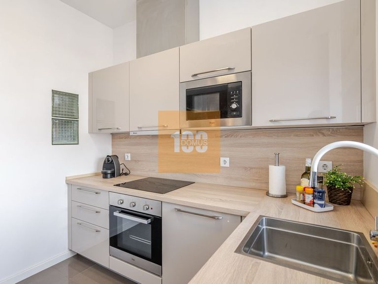 Apartment for Sale in Cedofeita, Santo Ildefonso, Sé, Miragaia, São Nicolau E Vitória, Porto 12