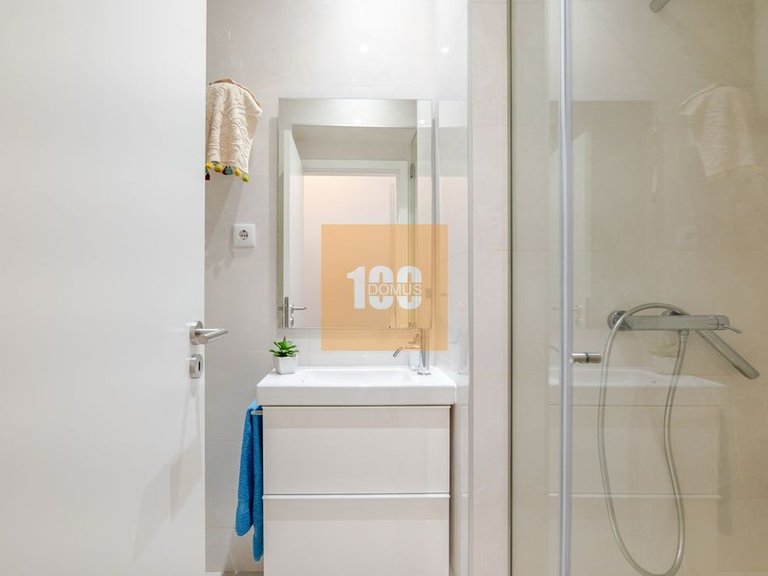 Apartment for Sale in Cedofeita, Santo Ildefonso, Sé, Miragaia, São Nicolau E Vitória, Porto 29