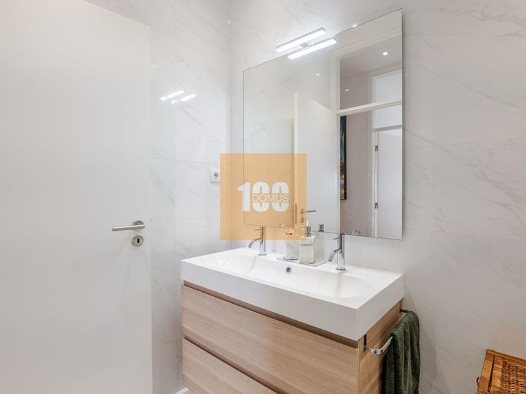 Apartment for Sale in Cedofeita, Santo Ildefonso, Sé, Miragaia, São Nicolau E Vitória, Porto 37