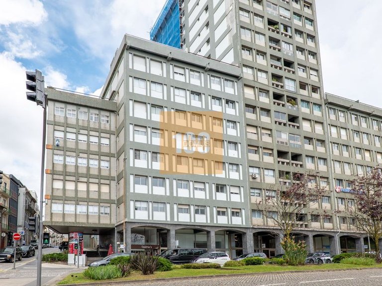 Apartment for Sale in Cedofeita, Santo Ildefonso, Sé, Miragaia, São Nicolau E Vitória, Porto 40