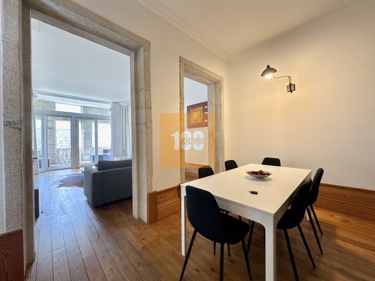 Apartment for Sale in Cedofeita, Santo Ildefonso, Sé, Miragaia, São Nicolau E Vitória, Porto 12