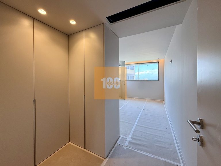 Apartment for Sale in São Felix Da Marinha, Porto 25