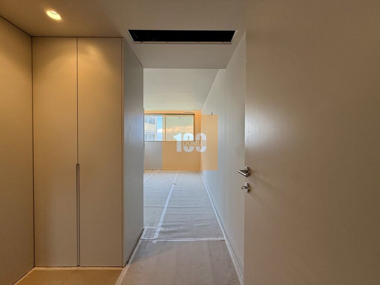 Apartment for Sale in São Felix Da Marinha, Porto 26