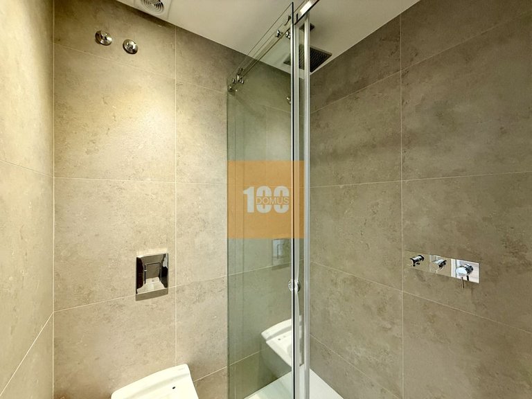 Apartment for Sale in São Felix Da Marinha, Porto 15