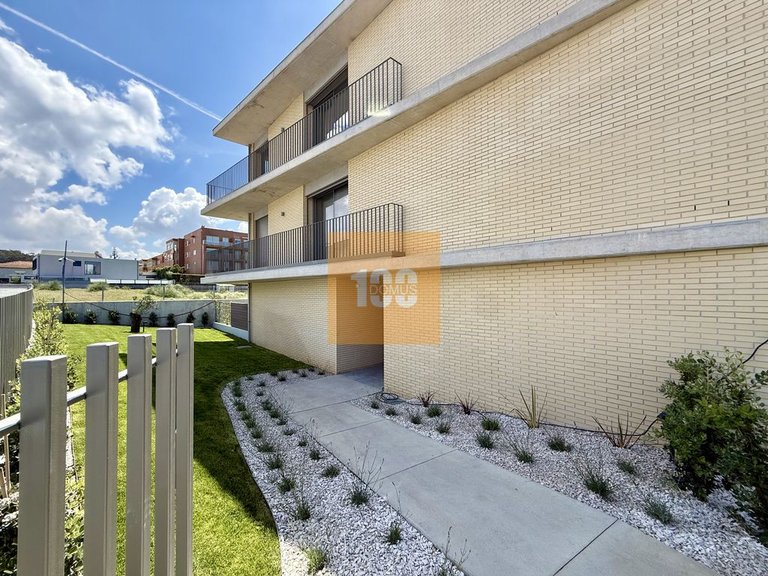 Apartment for Sale in São Felix Da Marinha, Porto 27