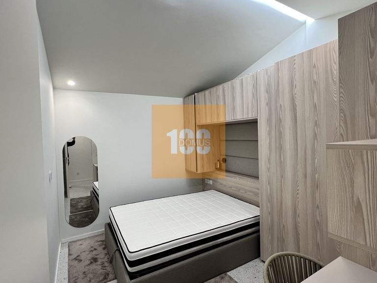 Apartment for Rent in Lordelo Do Ouro E Massarelos, Porto 12