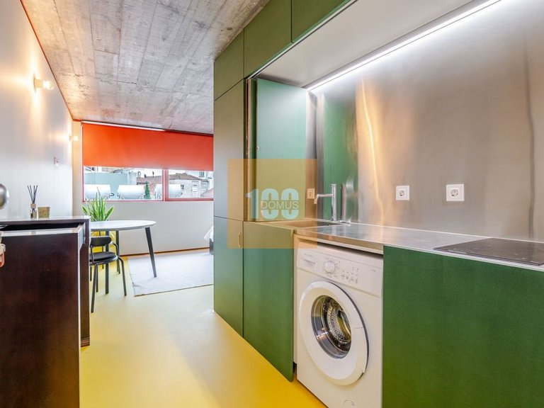 Commercial for Sale in Cedofeita, Santo Ildefonso, Sé, Miragaia, São Nicolau E Vitória, Porto 5