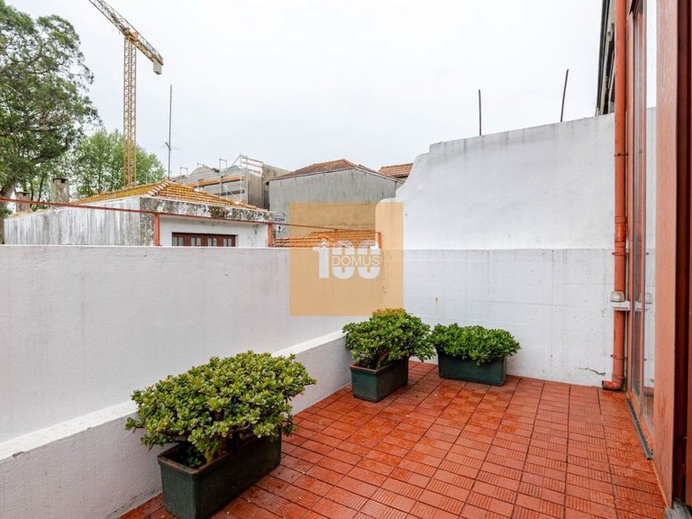 Commercial for Sale in Cedofeita, Santo Ildefonso, Sé, Miragaia, São Nicolau E Vitória, Porto 40
