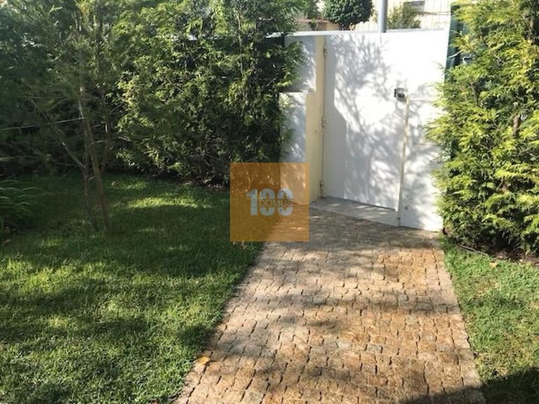 Town House for Sale in Ramalde, Porto 12