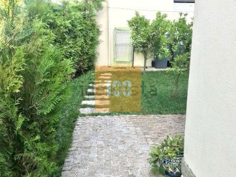 Town House for Sale in Ramalde, Porto 13