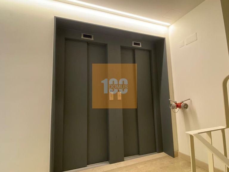 Apartment for Sale in Cedofeita, Santo Ildefonso, Sé, Miragaia, São Nicolau E Vitória, Porto 12