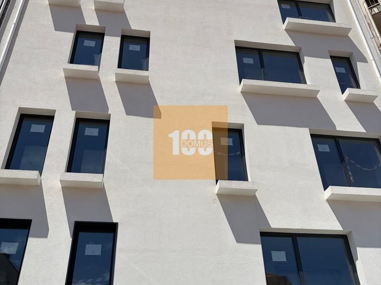 Apartment for Sale in Cedofeita, Santo Ildefonso, Sé, Miragaia, São Nicolau E Vitória, Porto 6