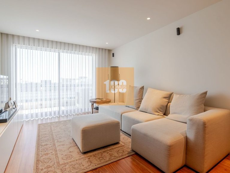 Apartment for Sale in Aldoar, Foz Do Douro E Nevogilde, Porto 2