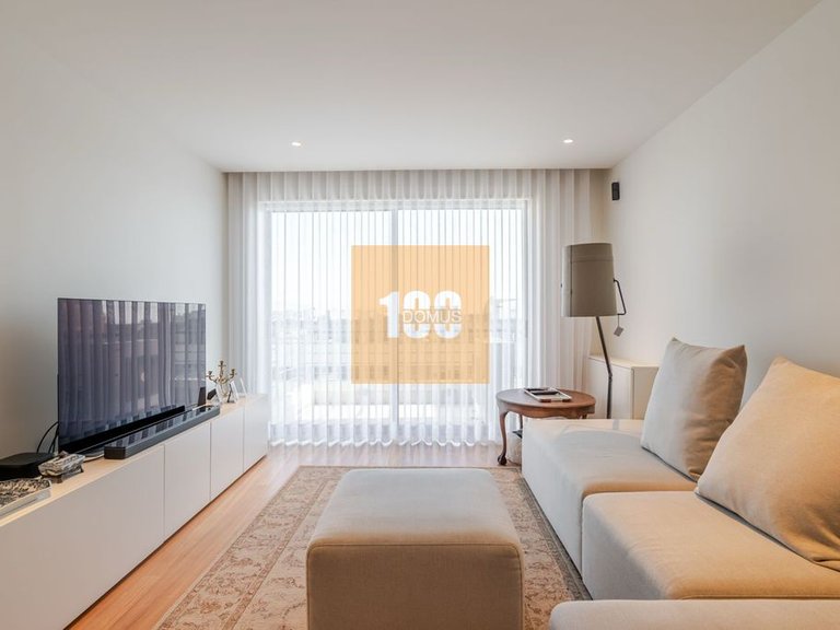 Apartment for Sale in Aldoar, Foz Do Douro E Nevogilde, Porto 3