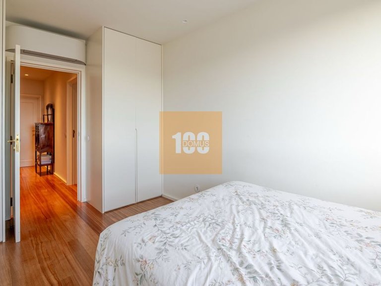 Apartment for Sale in Aldoar, Foz Do Douro E Nevogilde, Porto 21