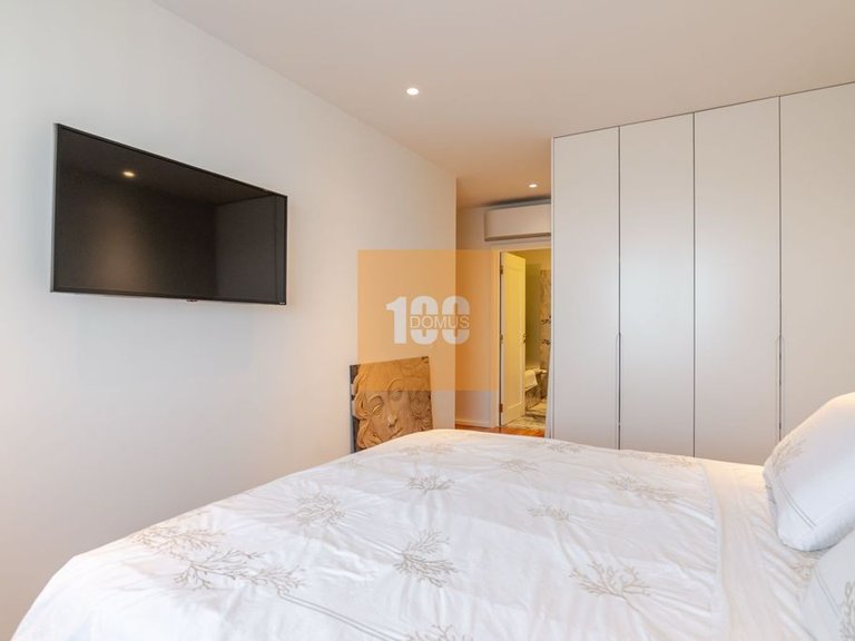 Apartment for Sale in Aldoar, Foz Do Douro E Nevogilde, Porto 24