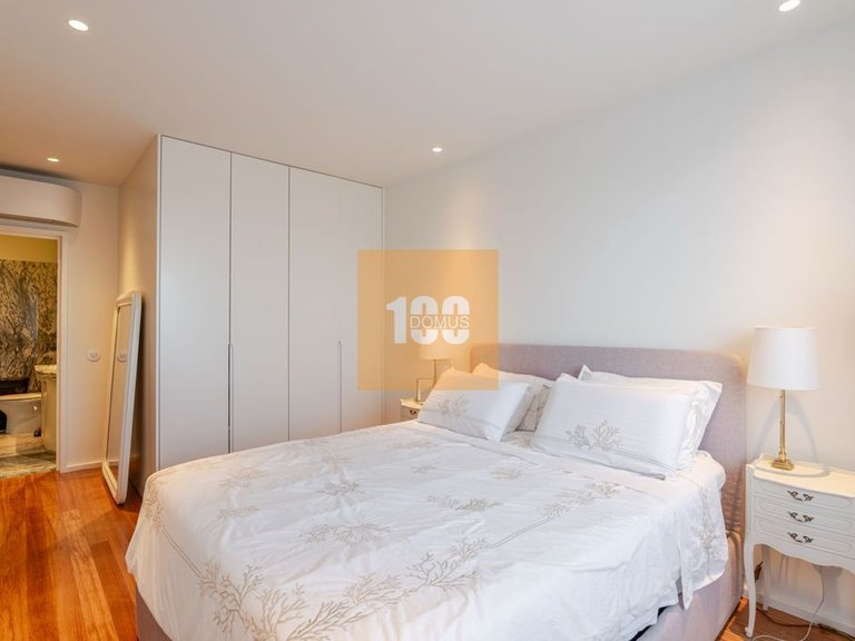 Apartment for Sale in Aldoar, Foz Do Douro E Nevogilde, Porto 26
