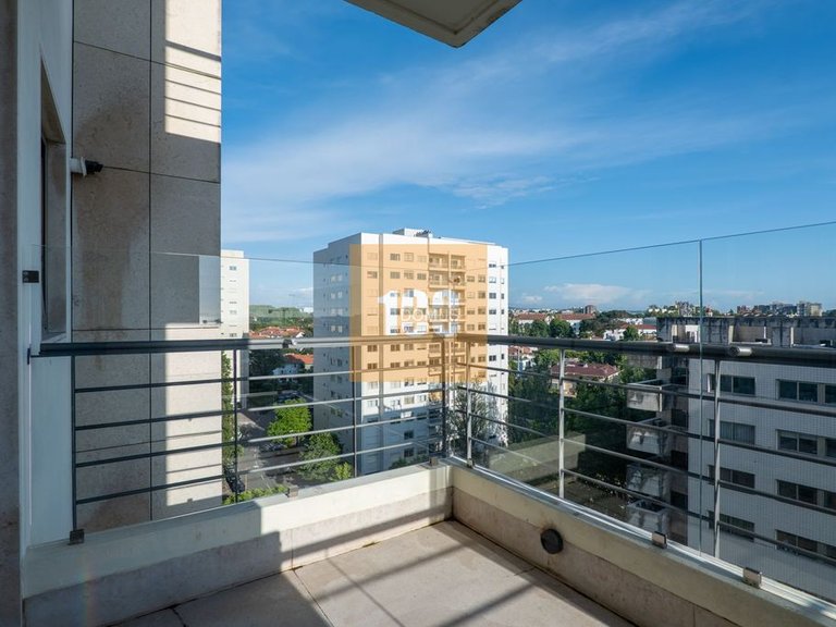 Apartment for Sale in Aldoar, Foz Do Douro E Nevogilde, Porto 35