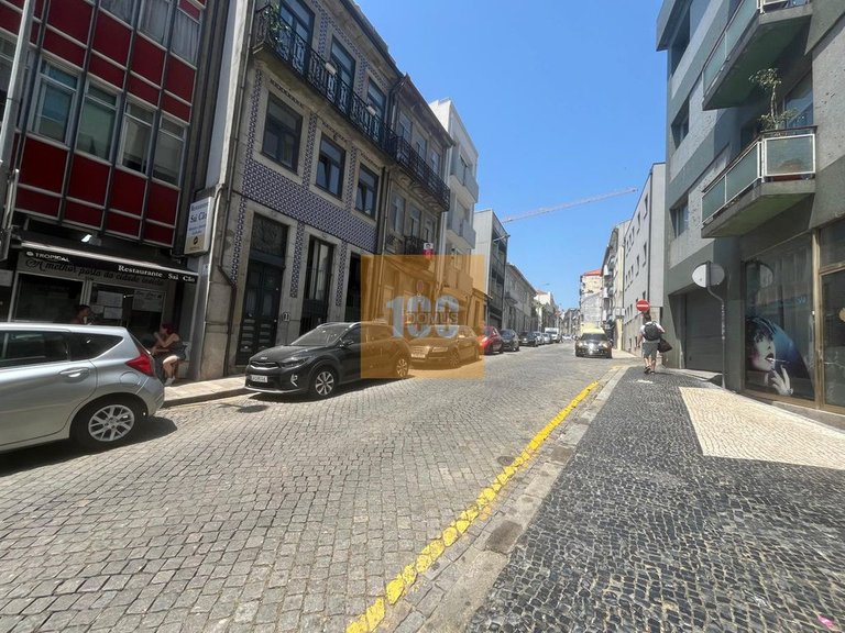 Apartment for Sale in Cedofeita, Santo Ildefonso, Sé, Miragaia, São Nicolau E Vitória, Porto 21