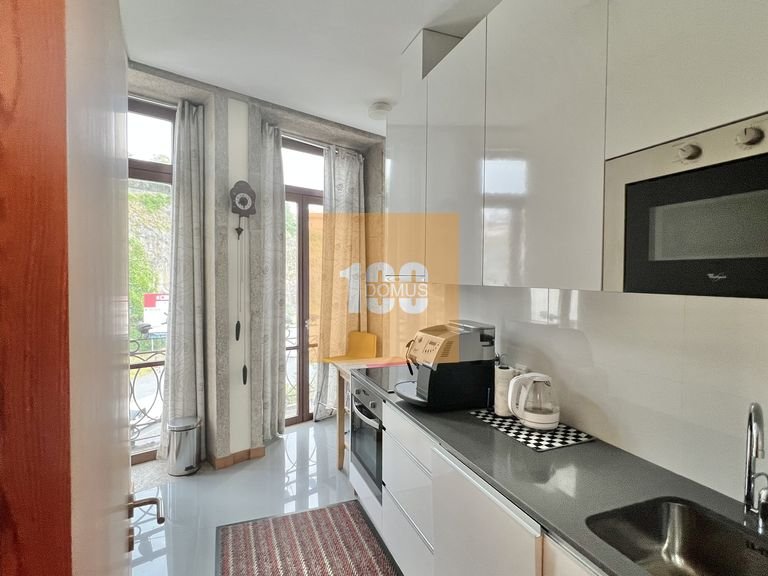 Apartment for Sale in Cedofeita, Santo Ildefonso, Sé, Miragaia, São Nicolau E Vitória, Porto 7