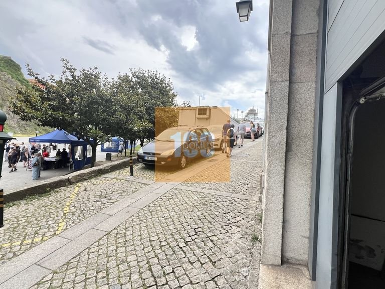 Apartment for Sale in Cedofeita, Santo Ildefonso, Sé, Miragaia, São Nicolau E Vitória, Porto 26