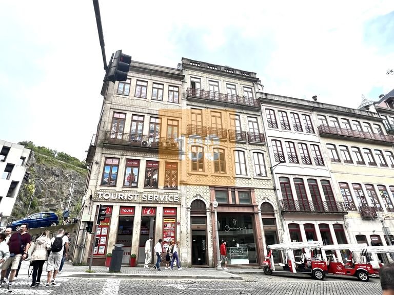 Apartment for Sale in Cedofeita, Santo Ildefonso, Sé, Miragaia, São Nicolau E Vitória, Porto 30