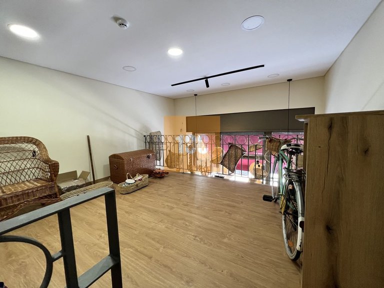 Commercial for Sale in Cedofeita, Santo Ildefonso, Sé, Miragaia, São Nicolau E Vitória, Porto 11