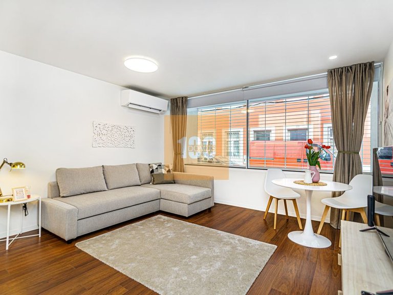 Apartment for Sale in Cedofeita, Santo Ildefonso, Sé, Miragaia, São Nicolau E Vitória, Porto 3