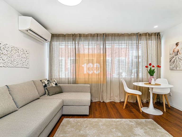 Apartment for Sale in Cedofeita, Santo Ildefonso, Sé, Miragaia, São Nicolau E Vitória, Porto 4