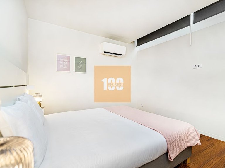 Apartment for Sale in Cedofeita, Santo Ildefonso, Sé, Miragaia, São Nicolau E Vitória, Porto 12