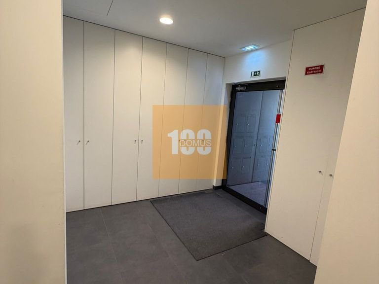Apartment for Sale in Cedofeita, Santo Ildefonso, Sé, Miragaia, São Nicolau E Vitória, Porto 22