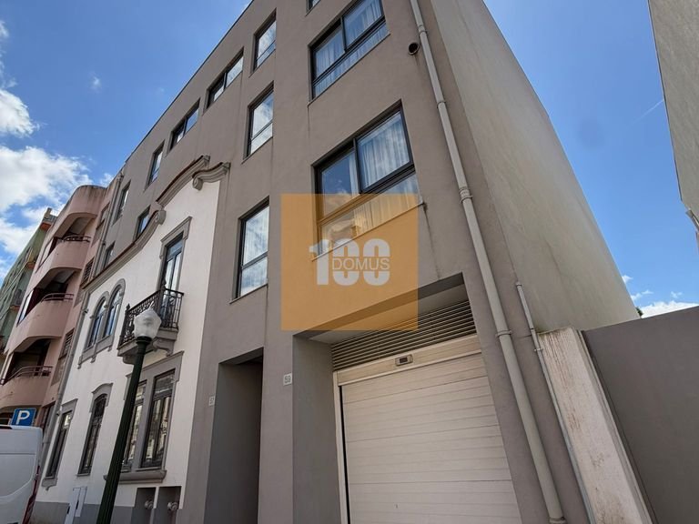 Apartment for Sale in Cedofeita, Santo Ildefonso, Sé, Miragaia, São Nicolau E Vitória, Porto 27